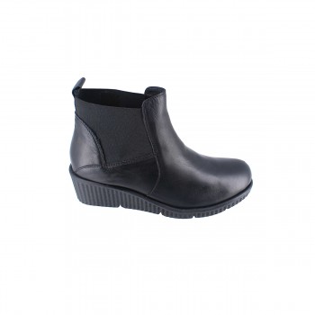 Ankle boot in genuine comfort leather